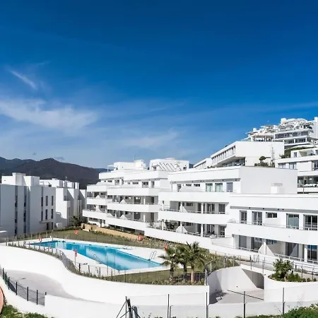 Apartment Brand New Penthouse In *