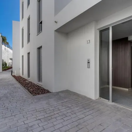 Brand New Penthouse In Apartment Estepona